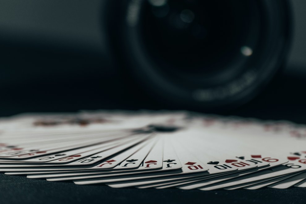 Winning at Poker: A Comprehensive Guide to Success at Yoju Casino